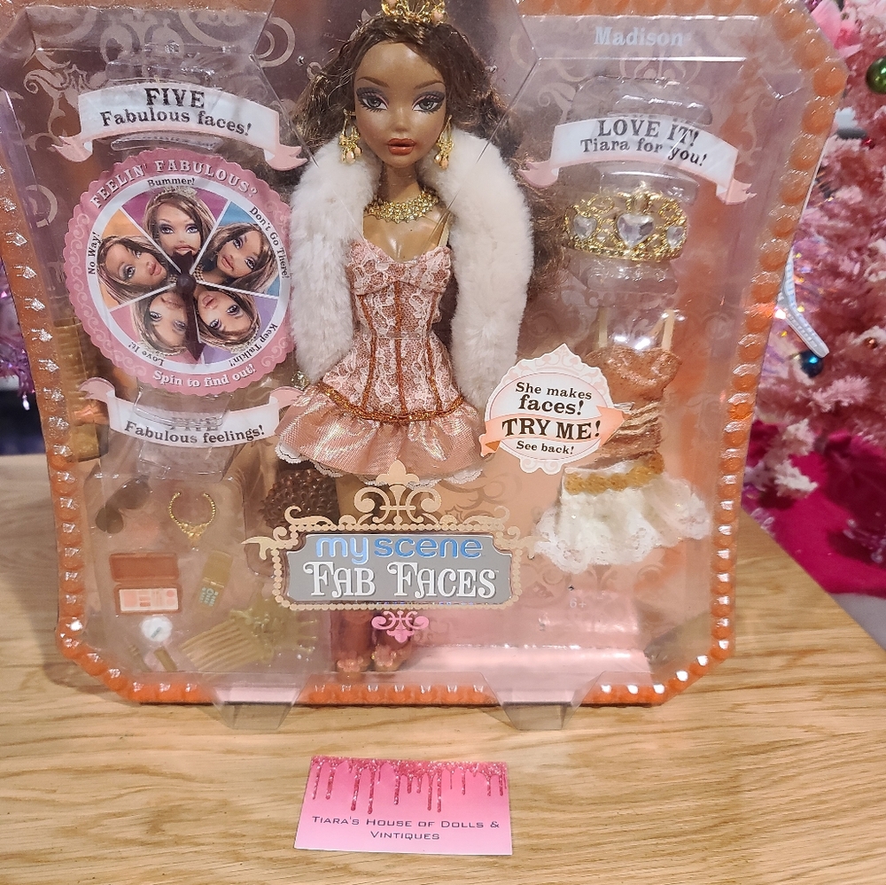 NIB! 2006 MY SCENE FAB FACES EXPRESSION MADISON DOLL! HER FACE MOVES!